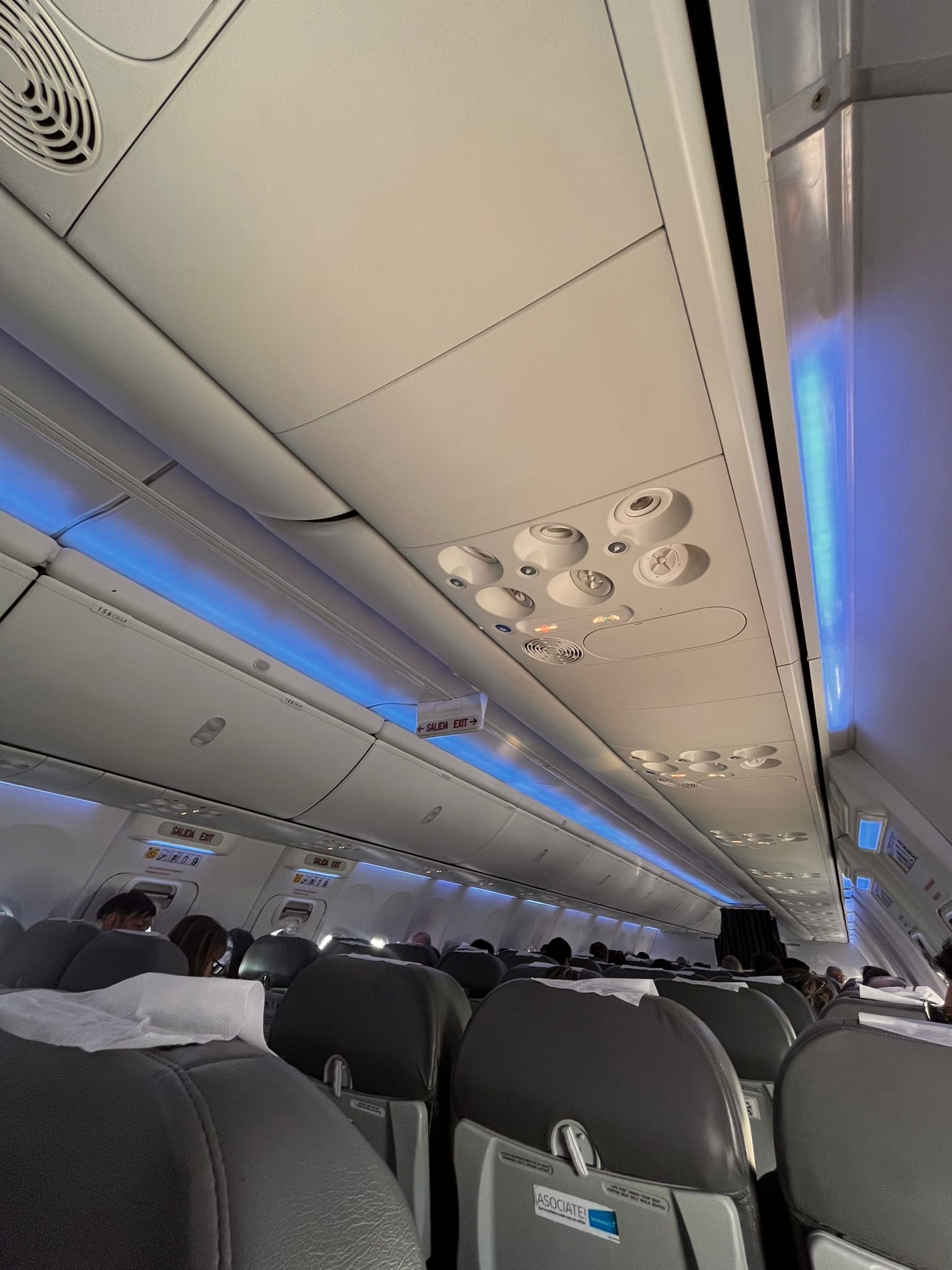 aerohub, cabin crew training, agentes de aeropuerto, uruguay, azafata, aeropuerto, CHILE