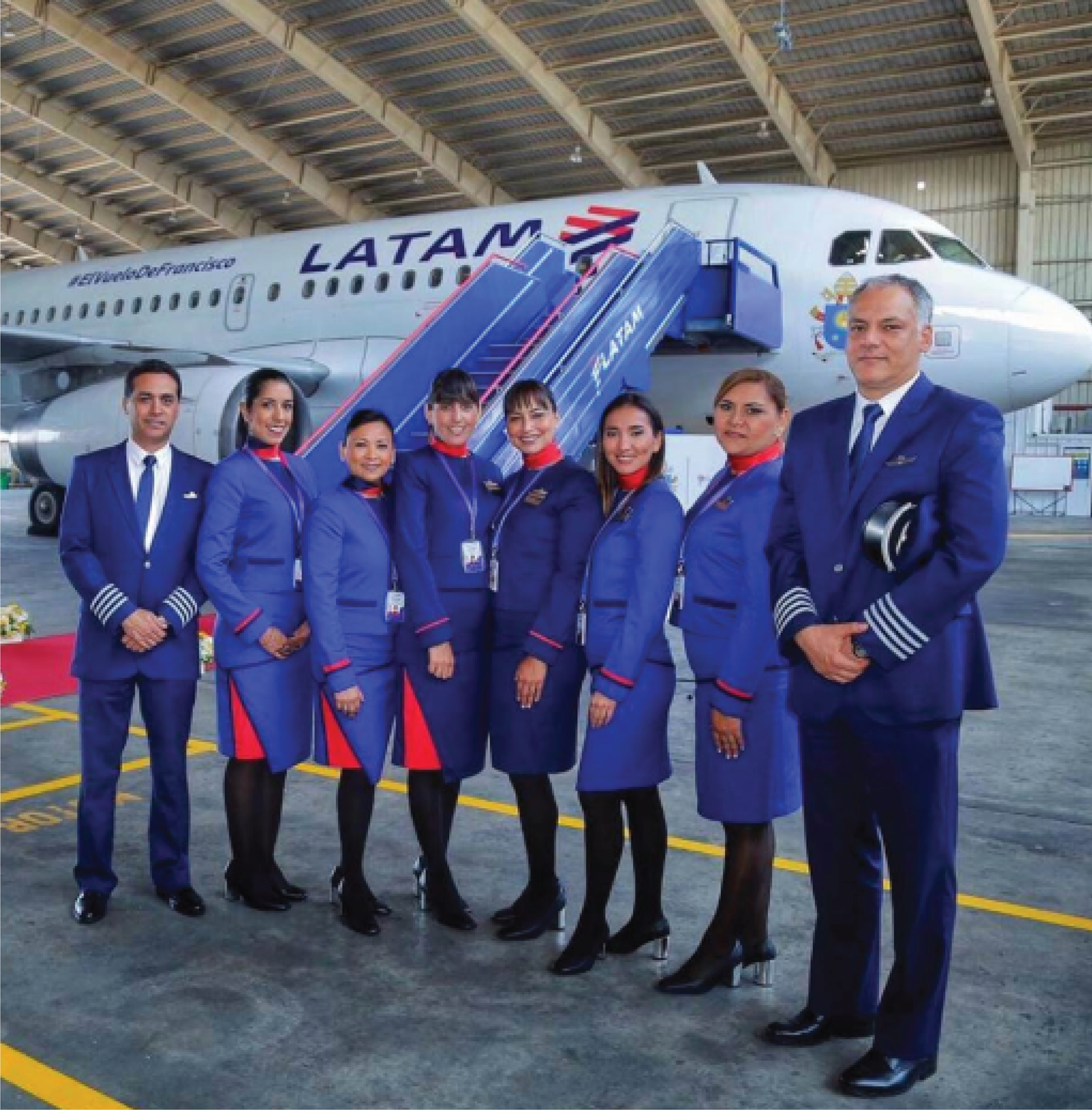 aerohub, cabin crew training, agentes de aeropuerto, uruguay, azafata, aeropuerto, CHILE